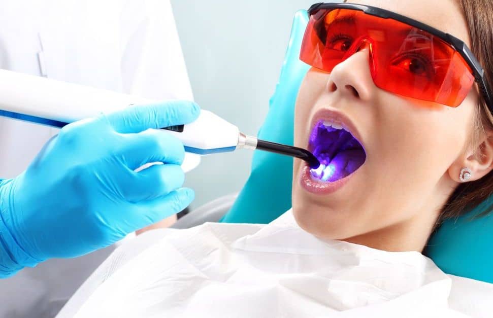 Laserterapia na prevenção e tratamento da mucosite oral