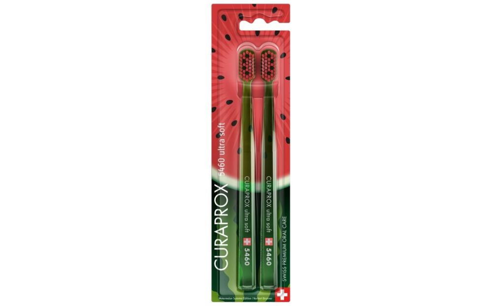 Edição especial de escovas Curaprox tem a cara do verão